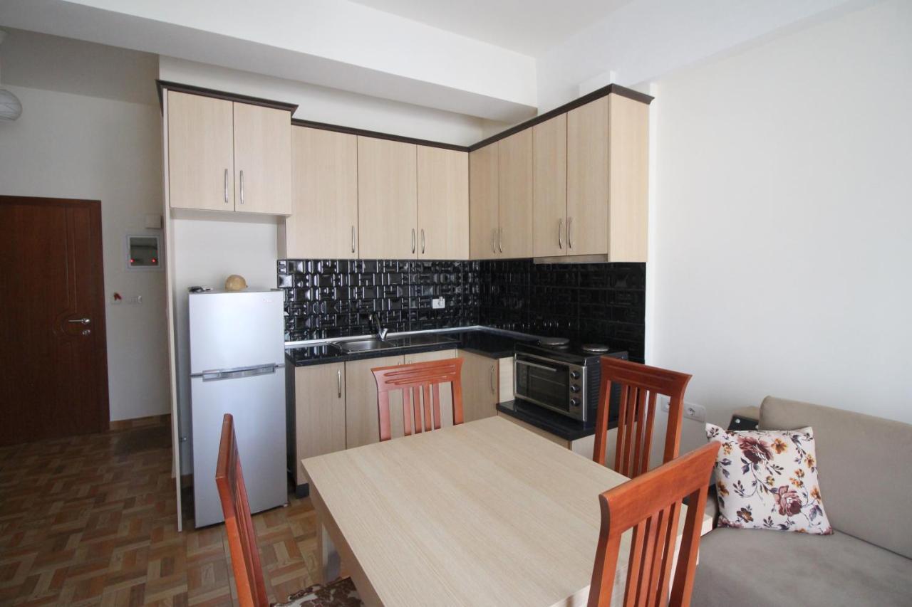 Doka Center Apartments Sarande Exterior photo